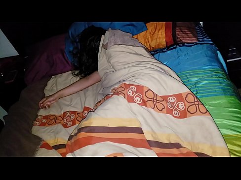 ❤️ Stiefsohn beschimpft seine junge Stiefmutter, während sie schläft. ❤️ Porno vk bei uns de.banglablog.top ﹏